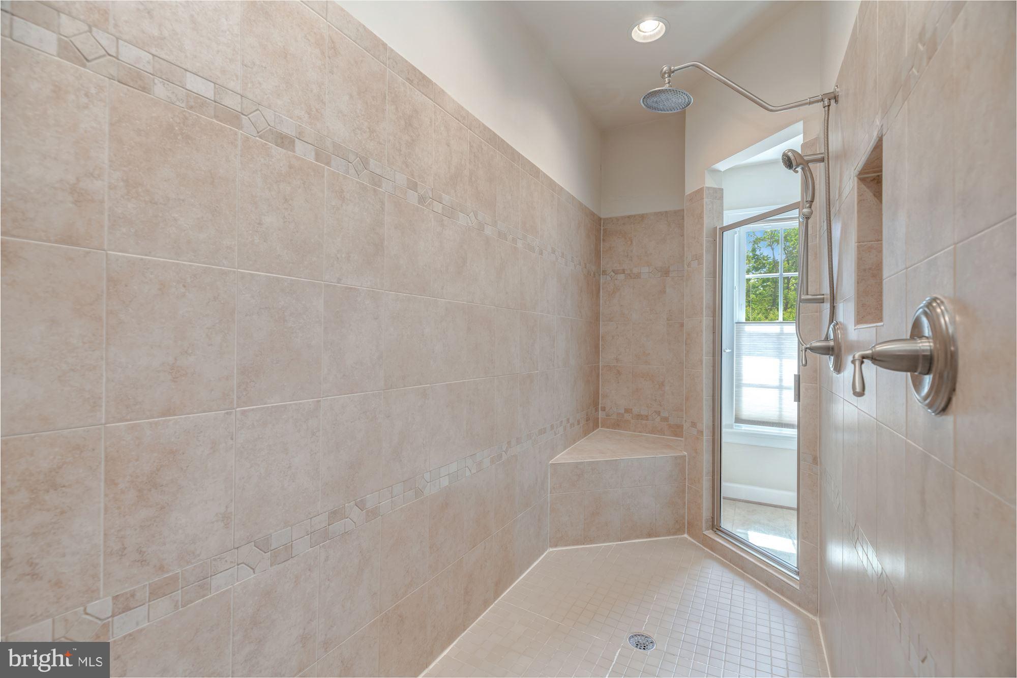 LONGMEADOW - Residential