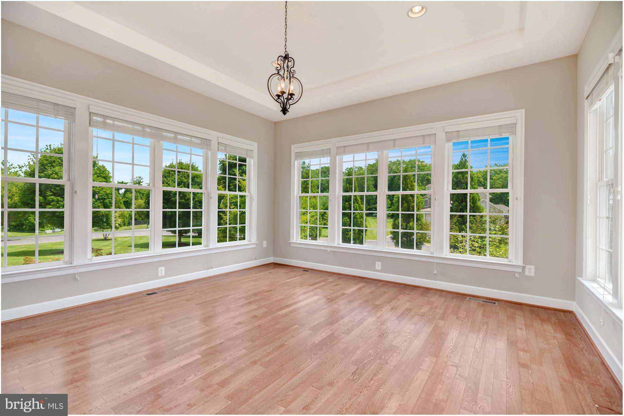 LONGMEADOW - Residential