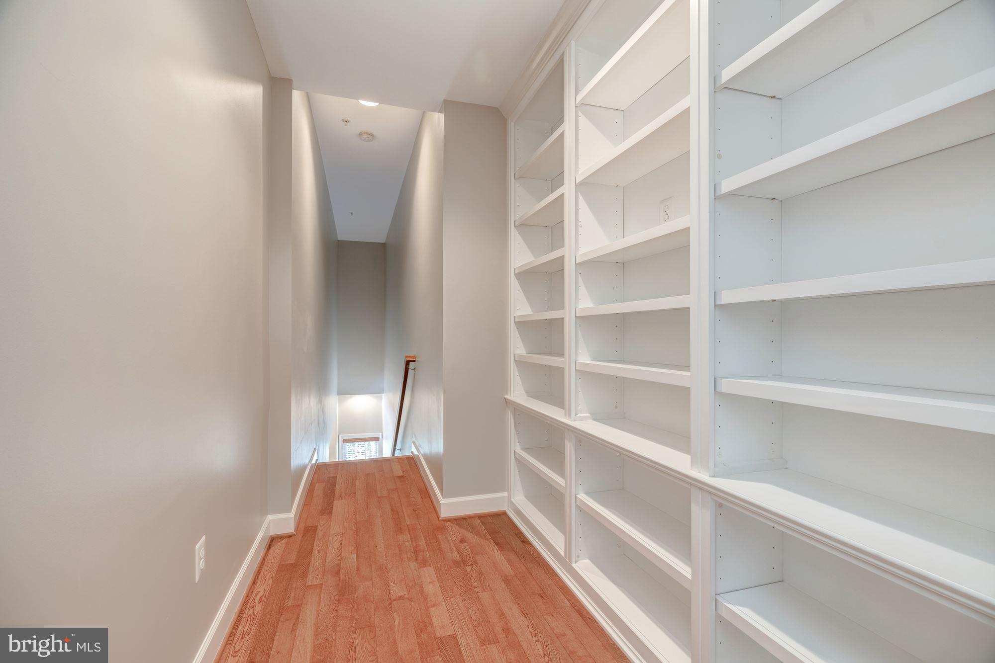 LONGMEADOW - Residential