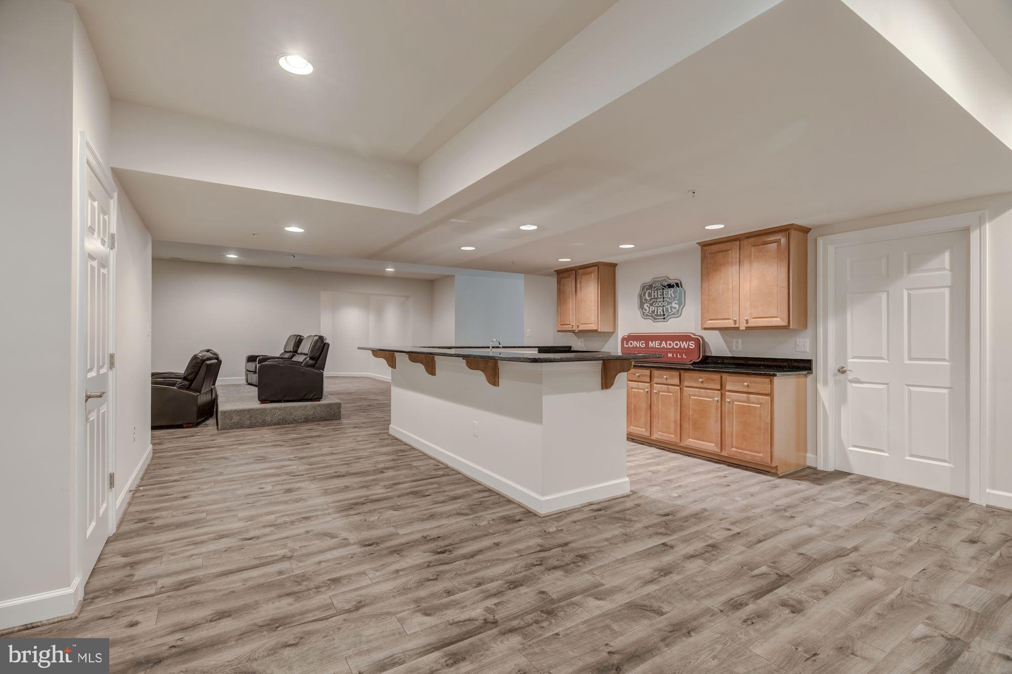 LONGMEADOW - Residential