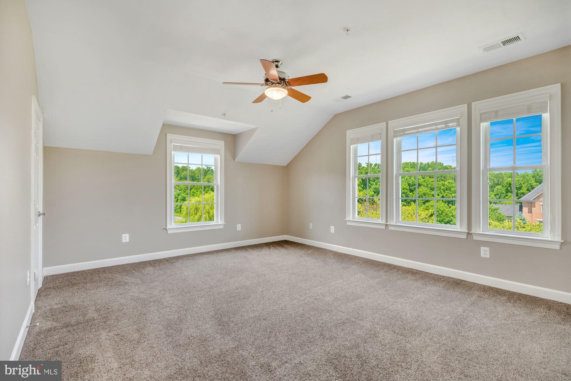 LONGMEADOW - Residential