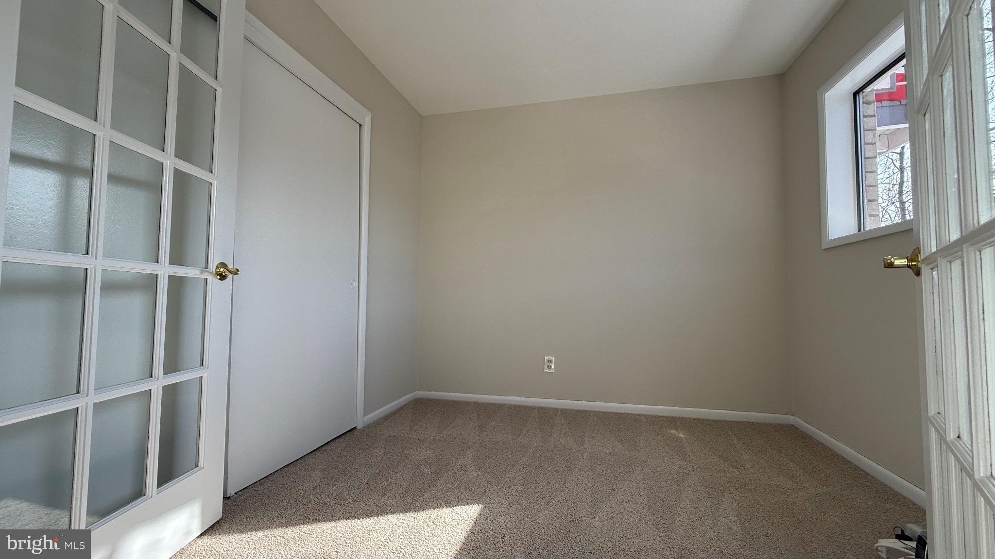 HERITAGE WOODS NORTH - Residential