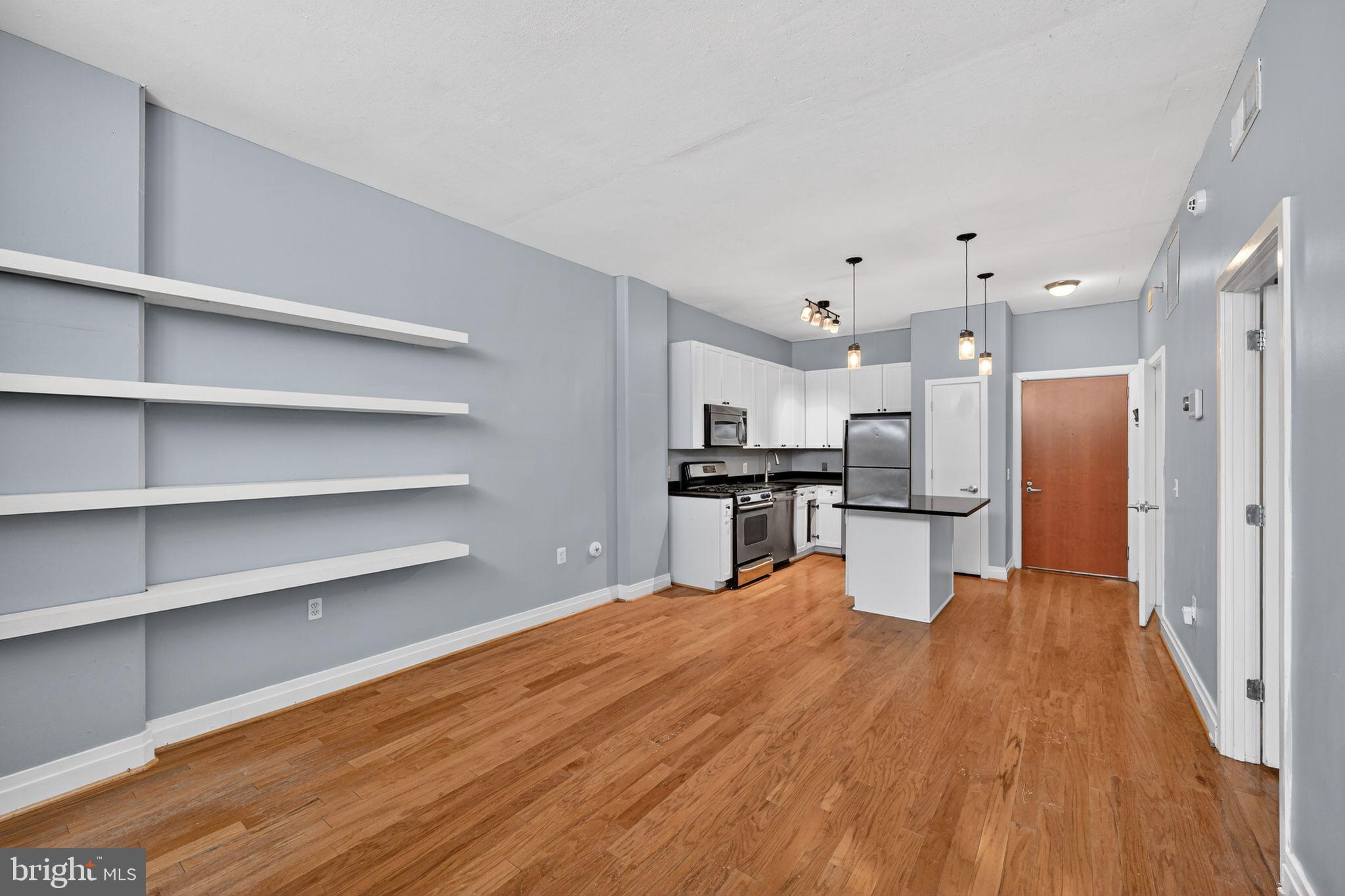 2120 VERMONT AVENUE NW 4