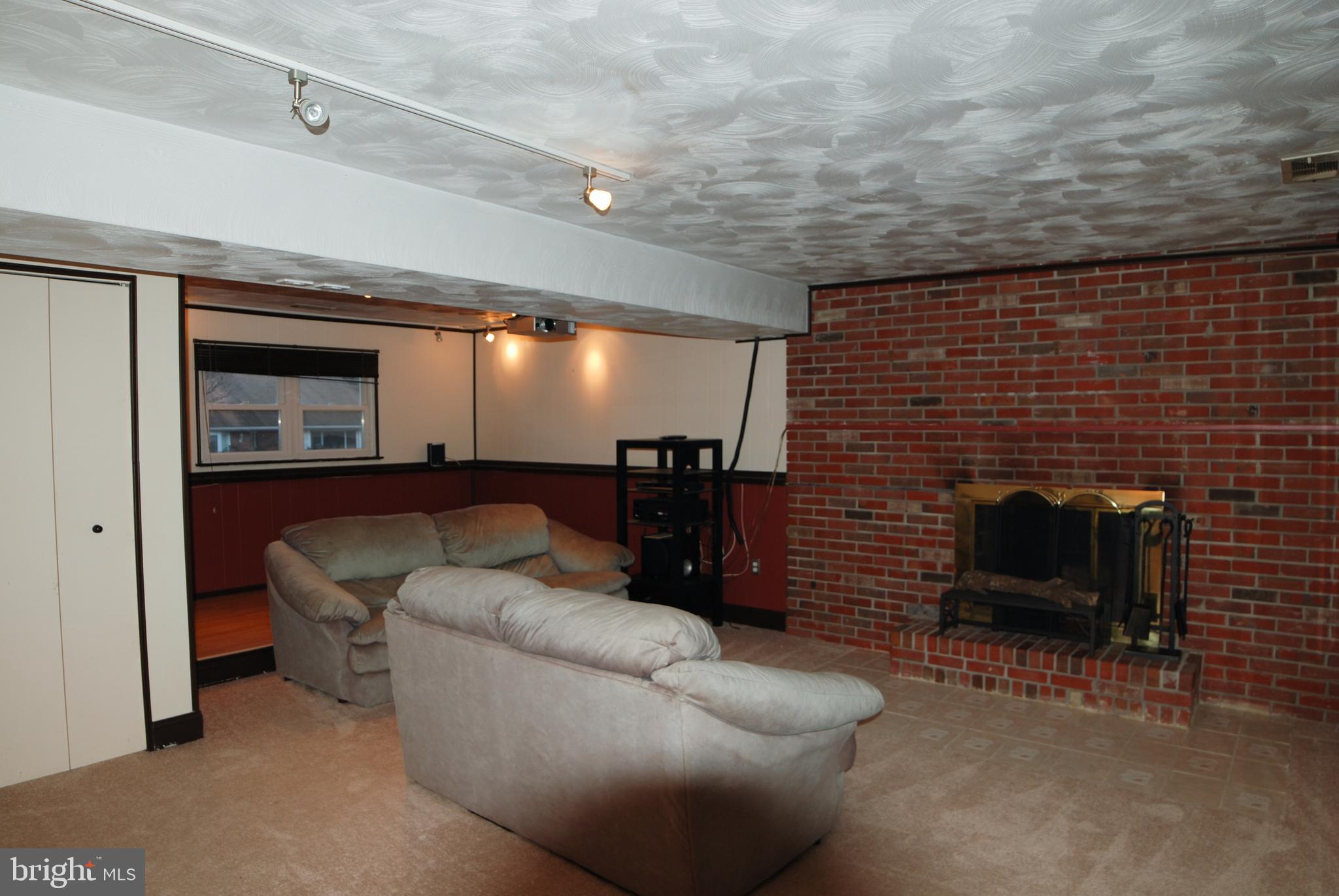 RIPPLING ESTATES - Residential