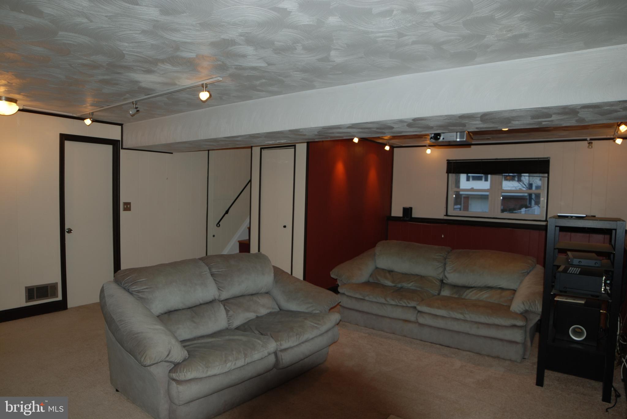 RIPPLING ESTATES - Residential