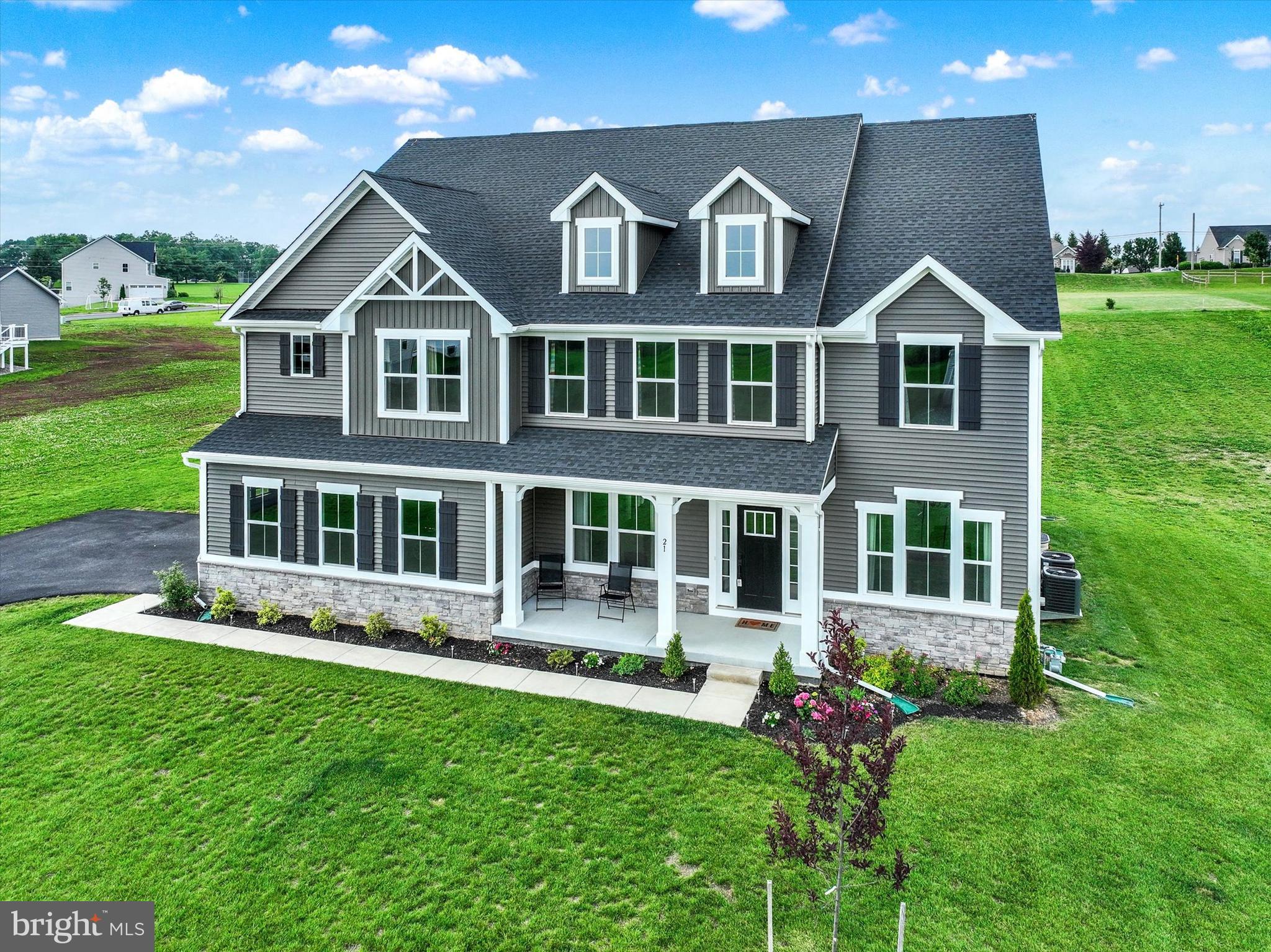 HIGH POINTE SOUTH - Residential
