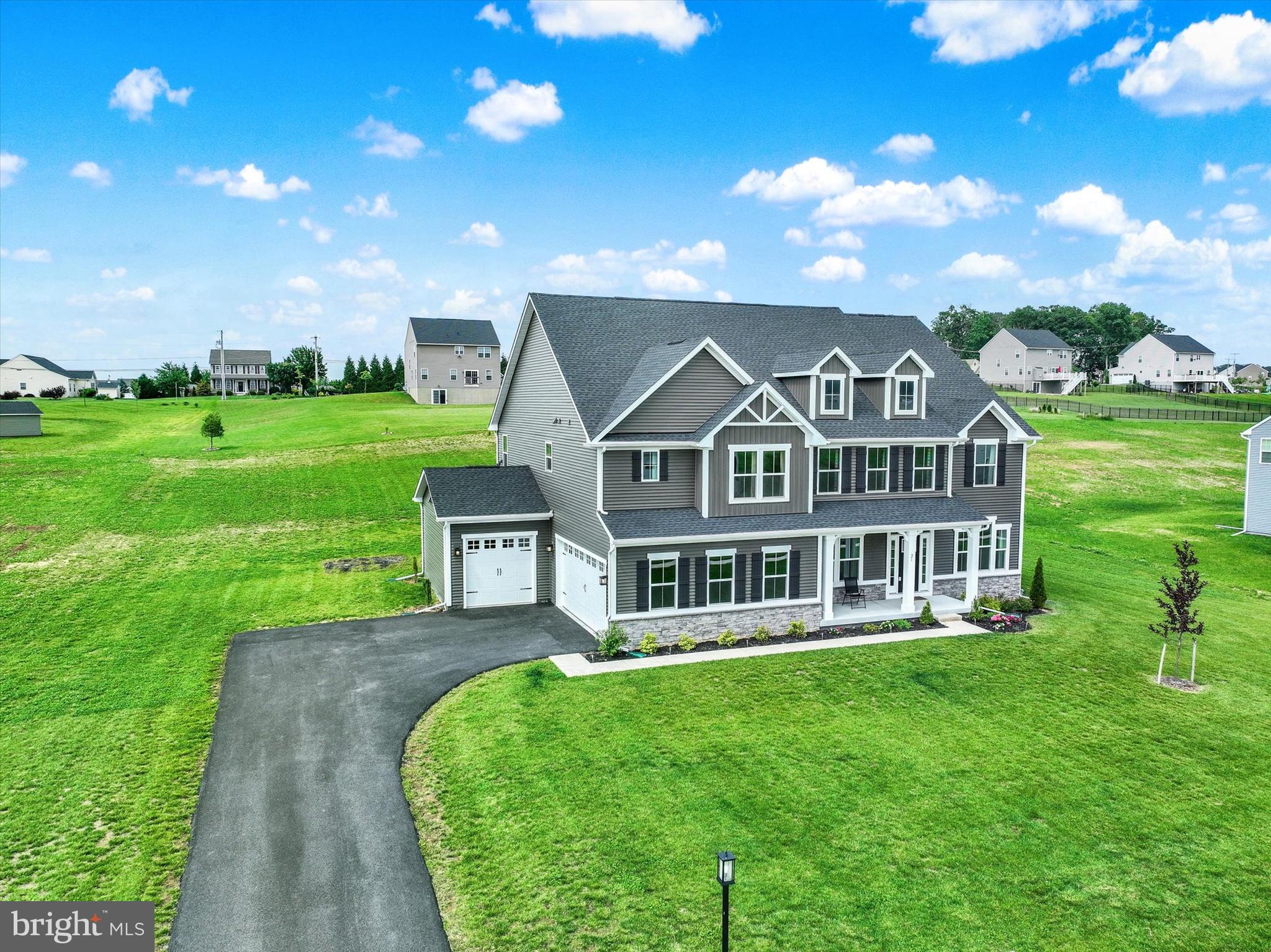 HIGH POINTE SOUTH - Residential