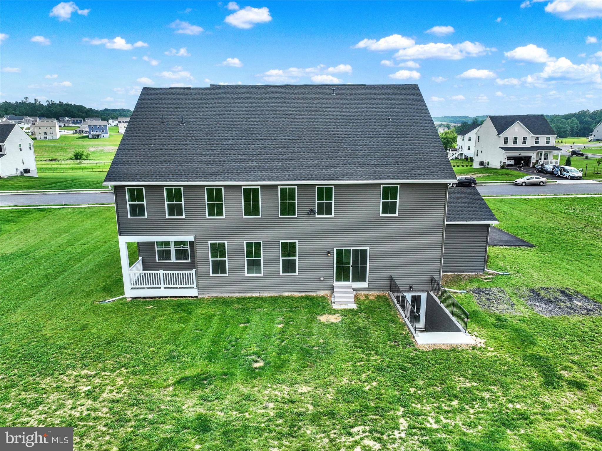 HIGH POINTE SOUTH - Residential