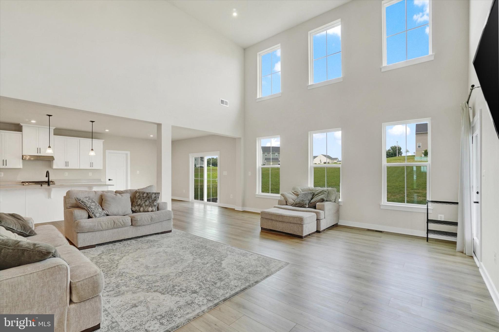 HIGH POINTE SOUTH - Residential