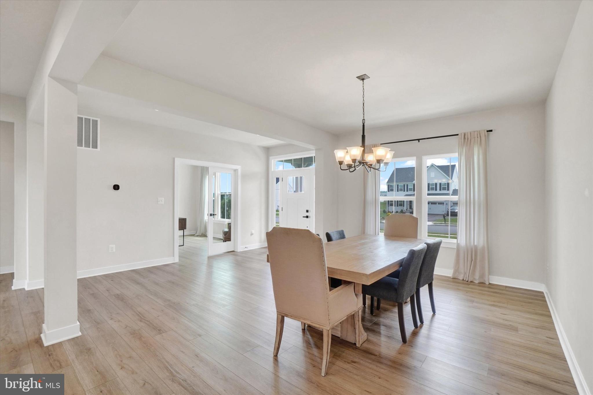 HIGH POINTE SOUTH - Residential