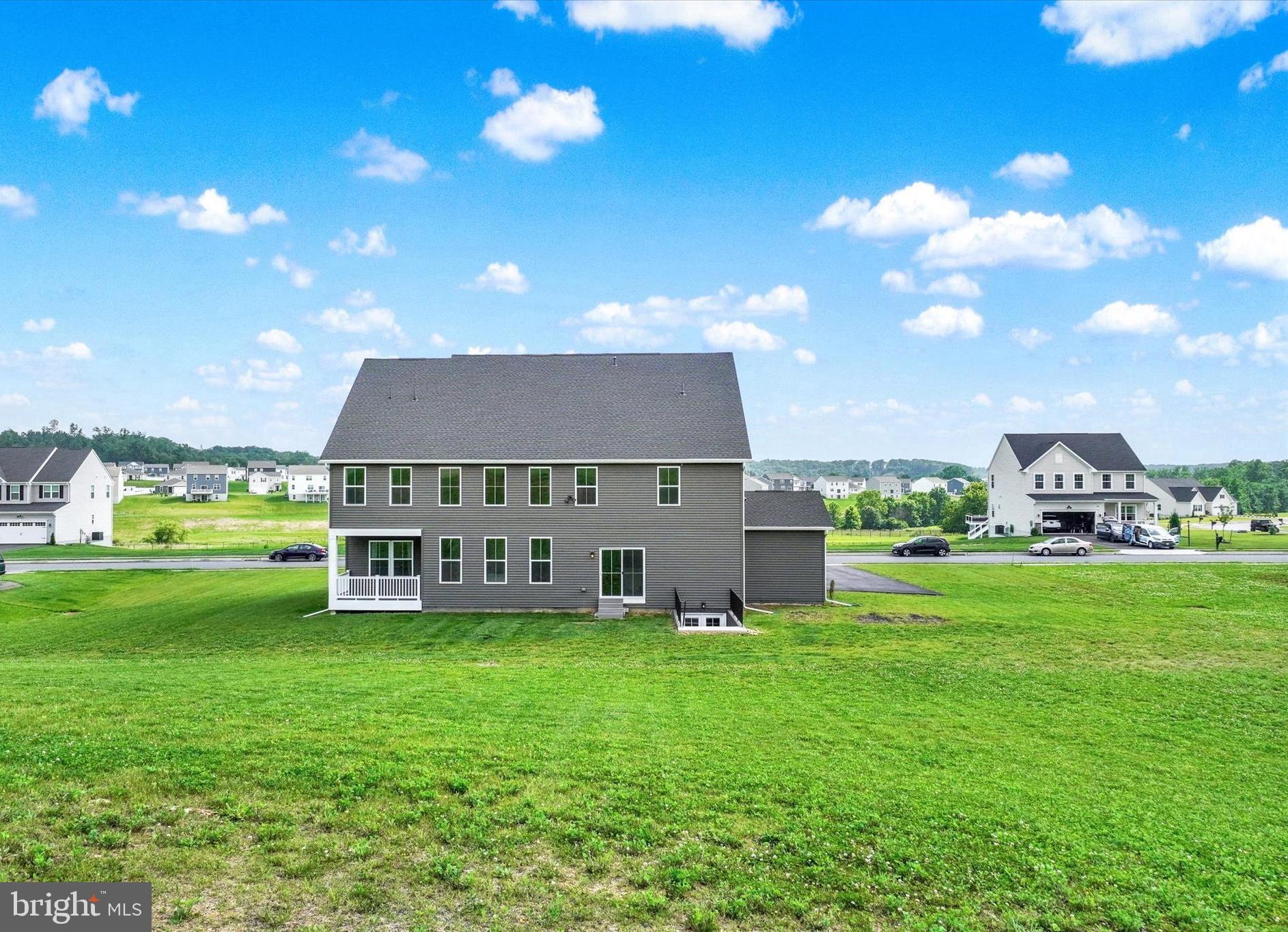 HIGH POINTE SOUTH - Residential