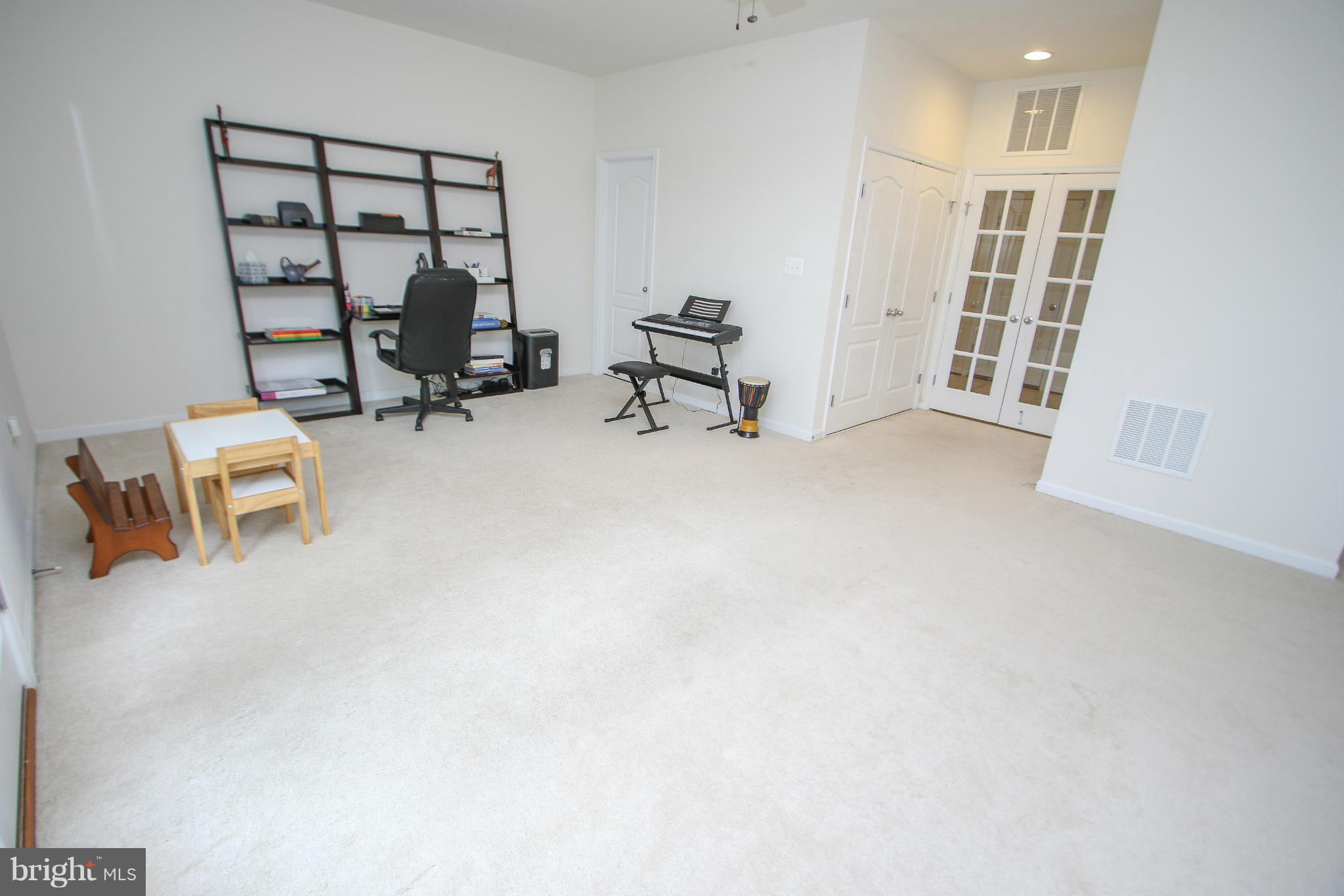 STONE RIDGE SOUTH - Residential