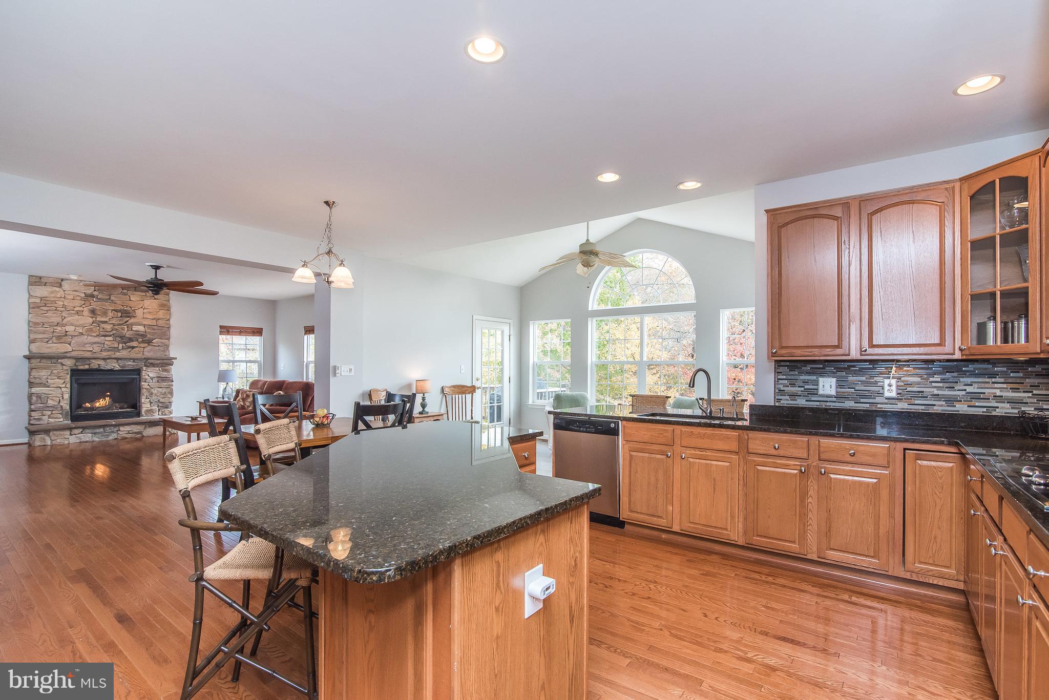 HUNTERS RIDGE - Residential