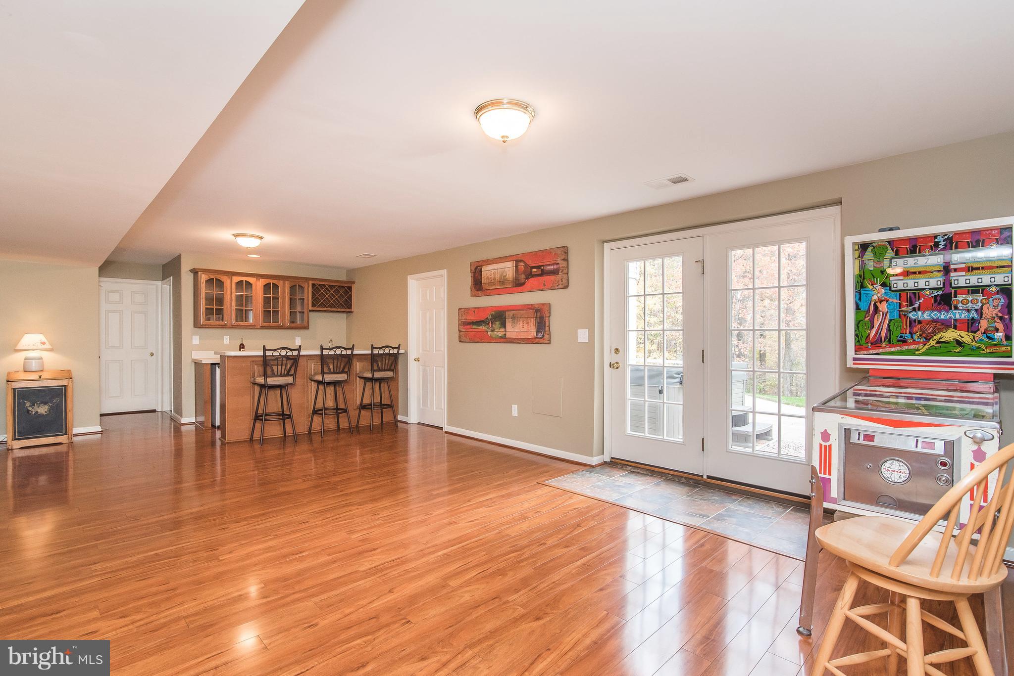 HUNTERS RIDGE - Residential