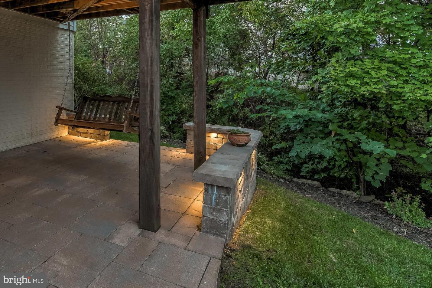 HUNTERS RIDGE - Residential