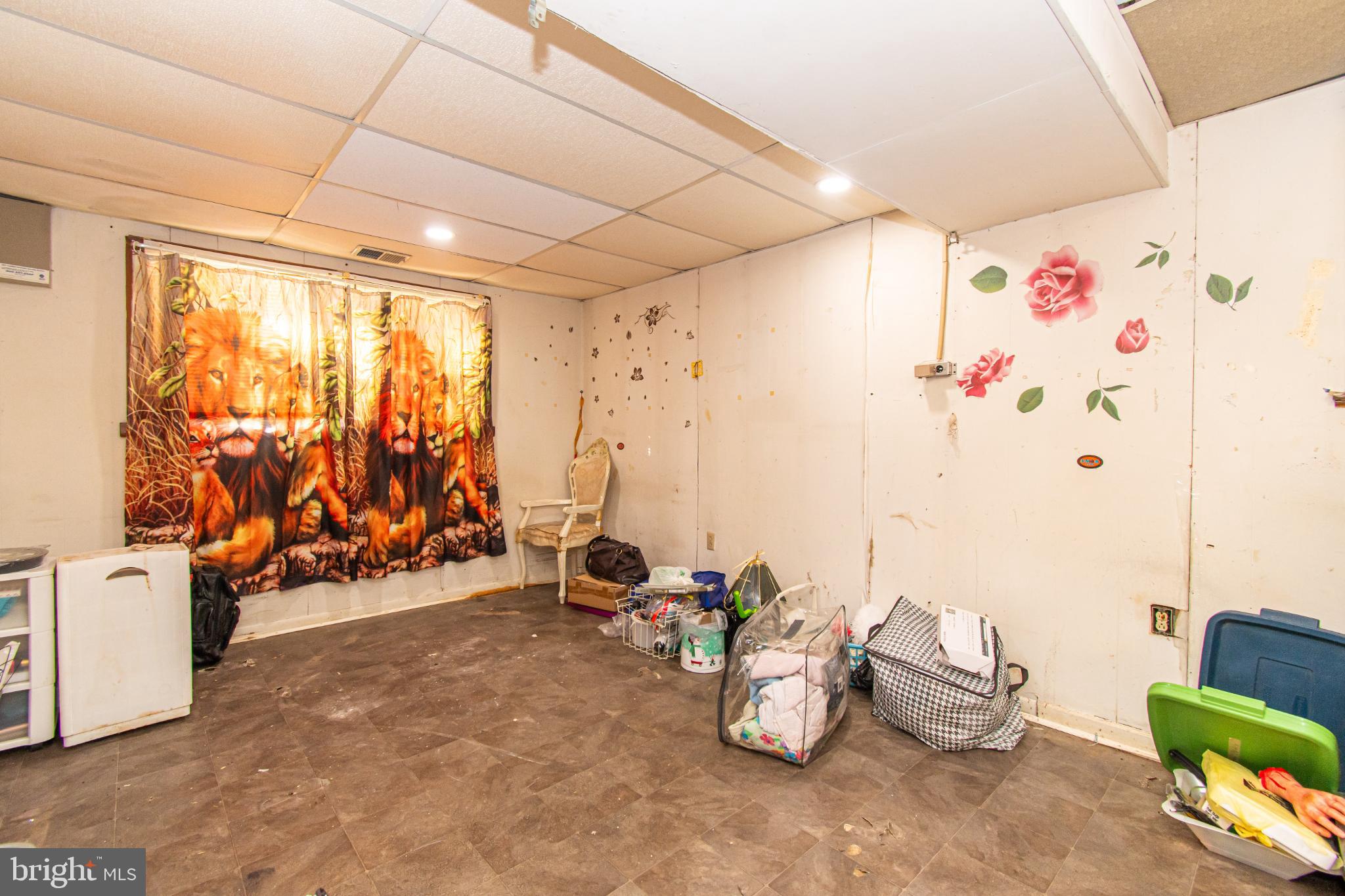 WINDSOR TERRACE - Residential