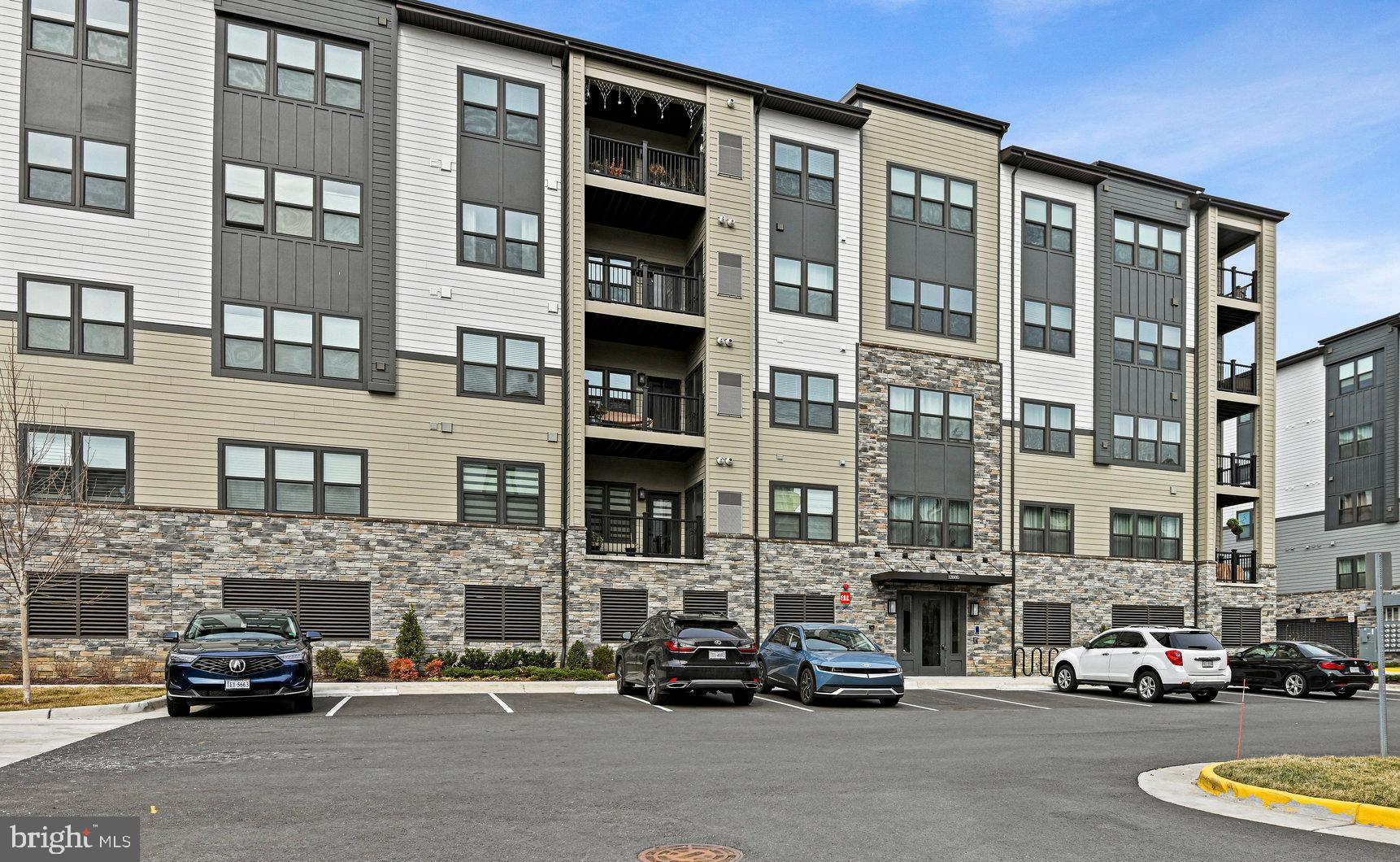 12880 MOSAIC PARK WAY 1-J