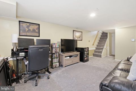 Tiny photo for 735 S Curley Street, BALTIMORE, MD 21224 (MLS # MDBA2212922)