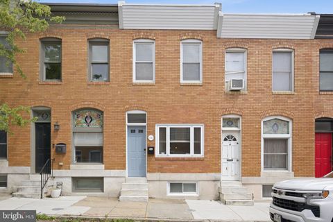 Photo of 735 S Curley Street, BALTIMORE, MD 21224 (MLS # MDBA2212922)