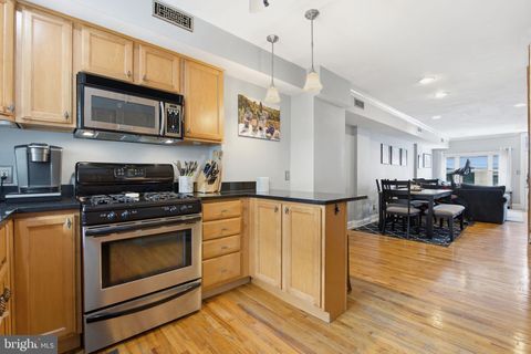Tiny photo for 735 S Curley Street, BALTIMORE, MD 21224 (MLS # MDBA2212922)
