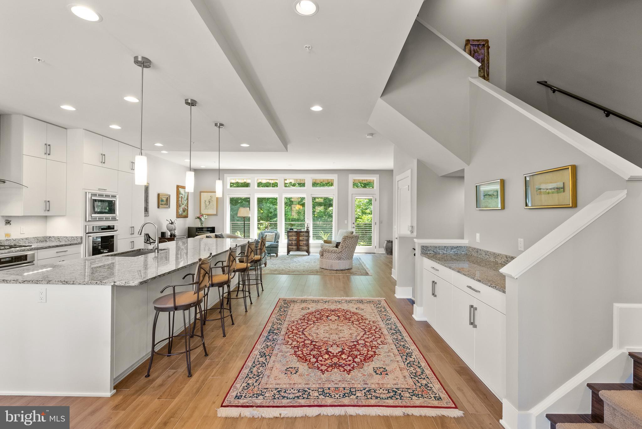 GROSVENOR HEIGHTS - Residential