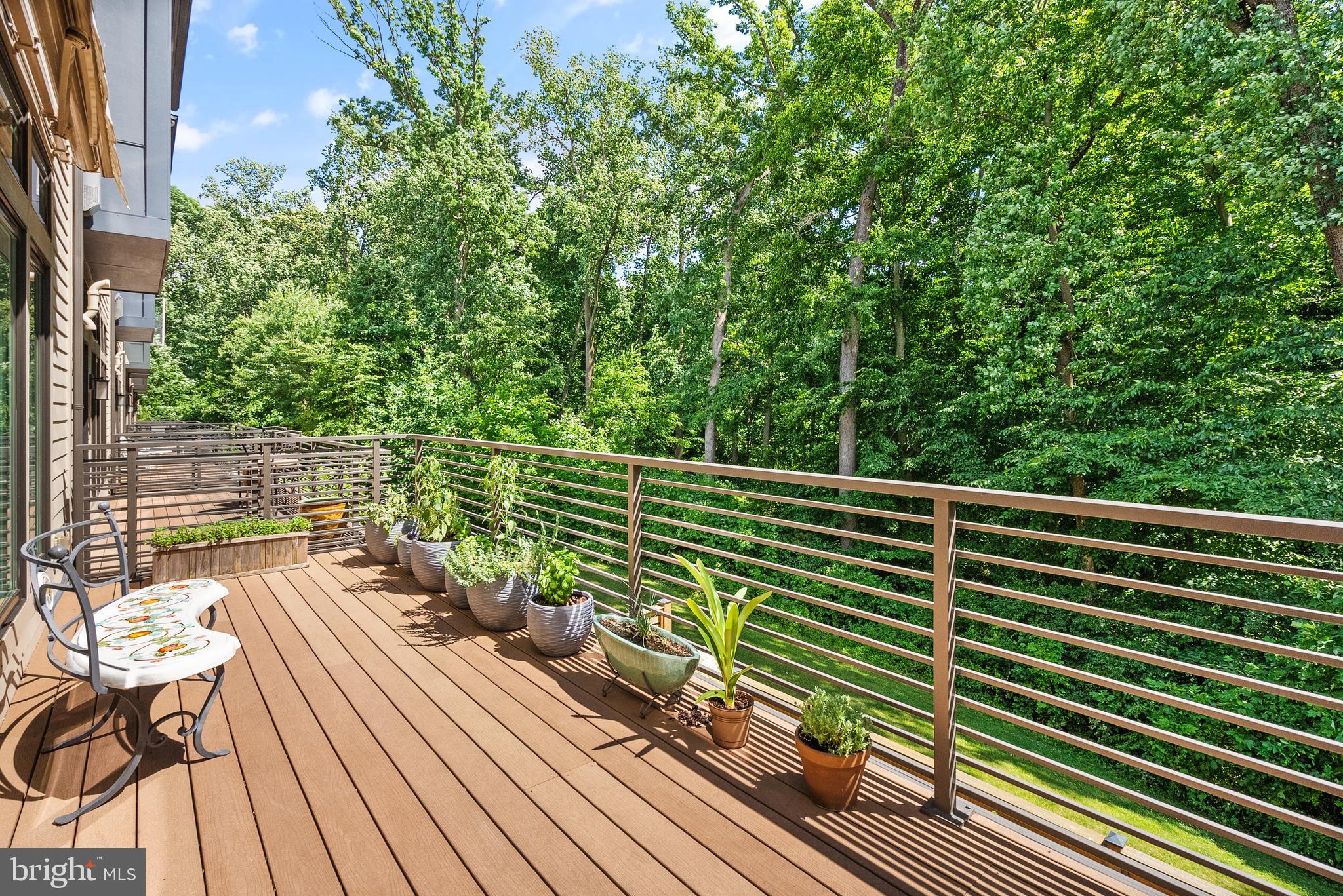 GROSVENOR HEIGHTS - Residential