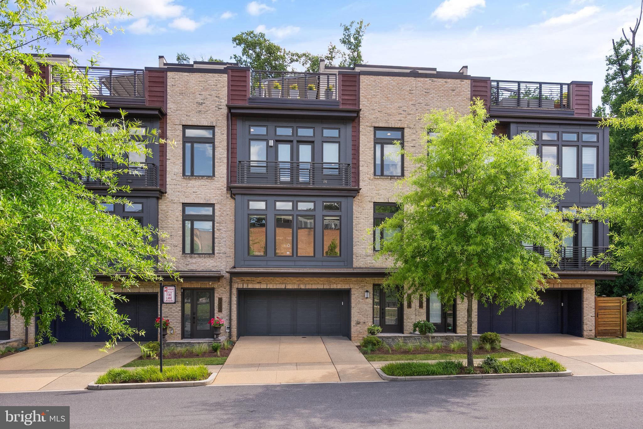 GROSVENOR HEIGHTS - Residential