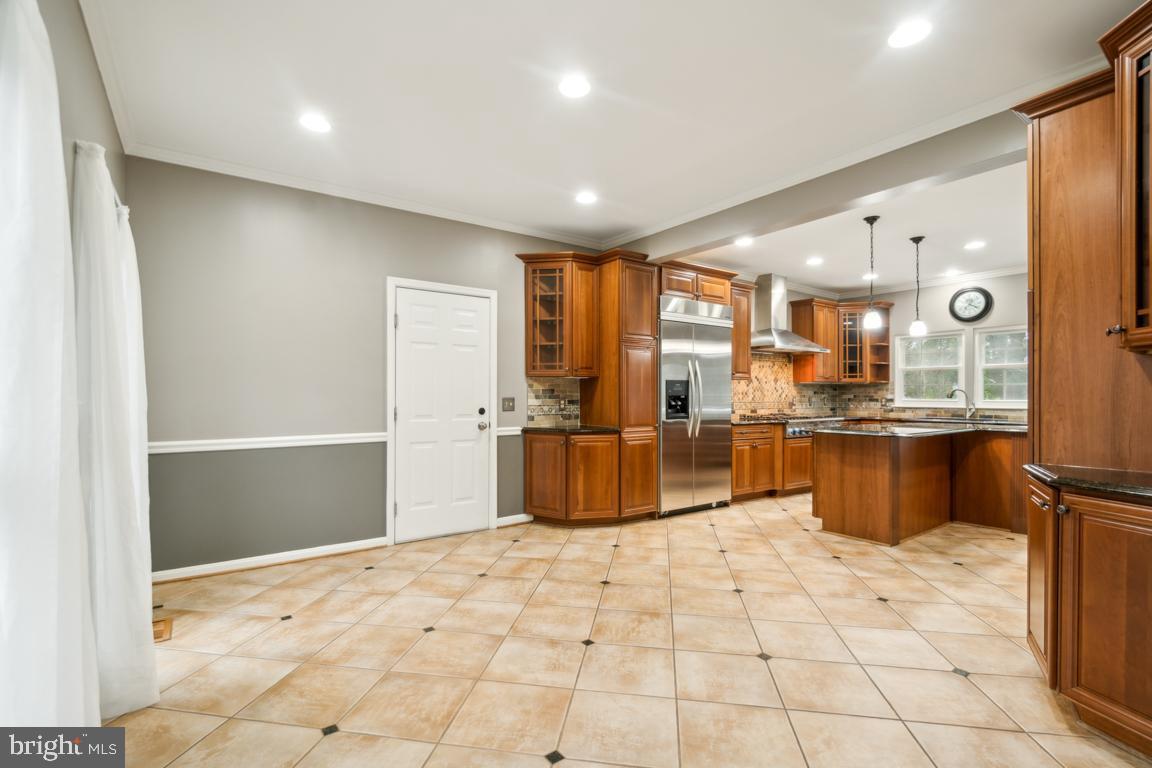 SENECA CROSSING - Residential