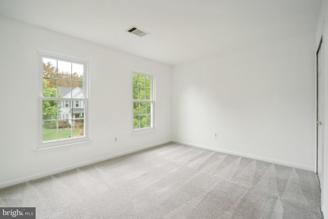 SENECA CROSSING - Residential