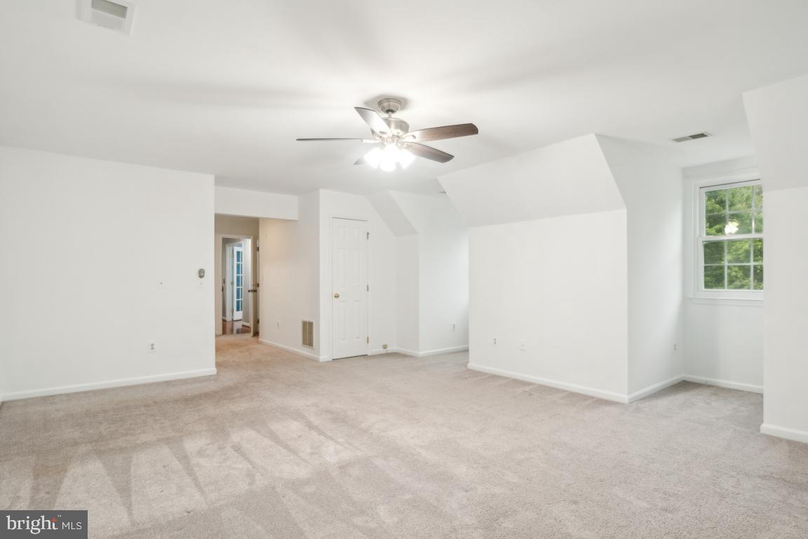 SENECA CROSSING - Residential