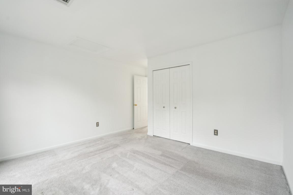 SENECA CROSSING - Residential