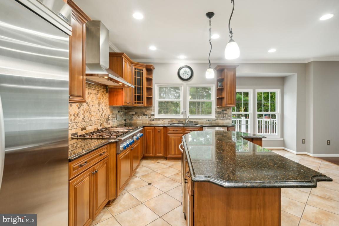 SENECA CROSSING - Residential