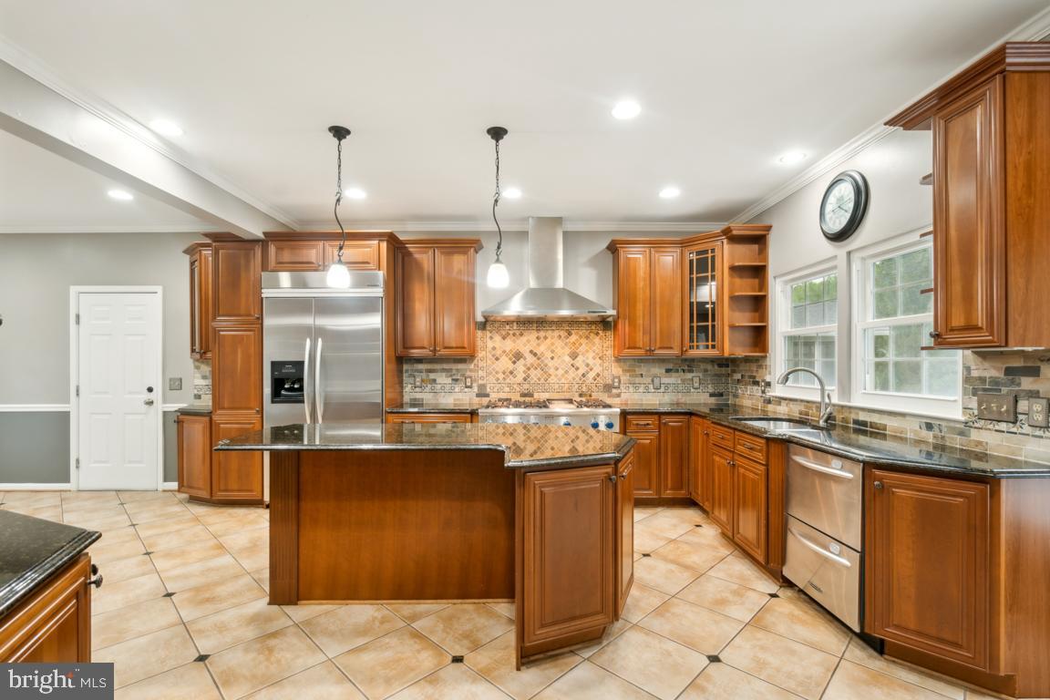 SENECA CROSSING - Residential