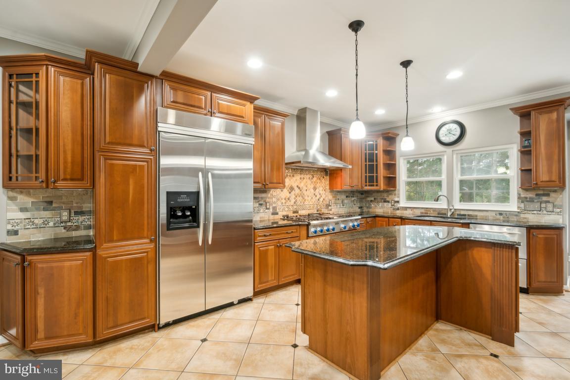 SENECA CROSSING - Residential