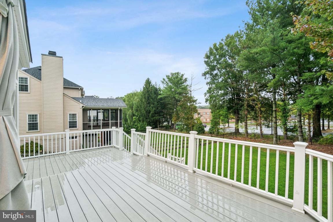 SENECA CROSSING - Residential