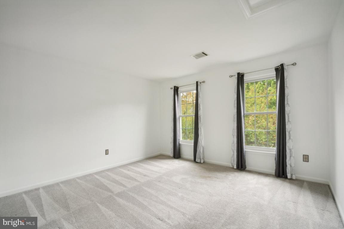 SENECA CROSSING - Residential