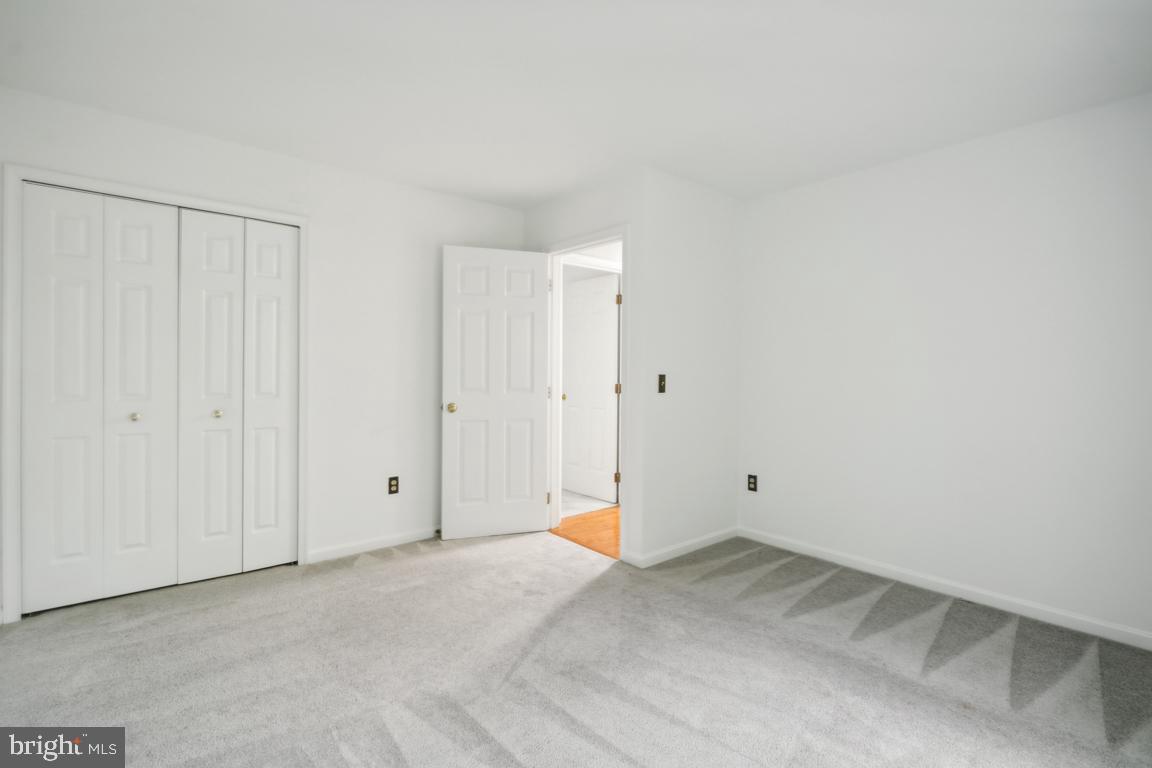 SENECA CROSSING - Residential