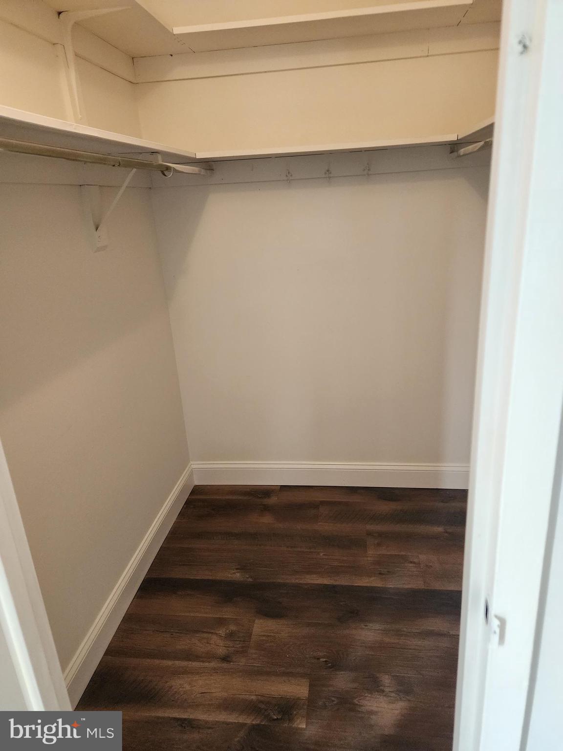 CAMELBACK VILLAGE - Residential Lease