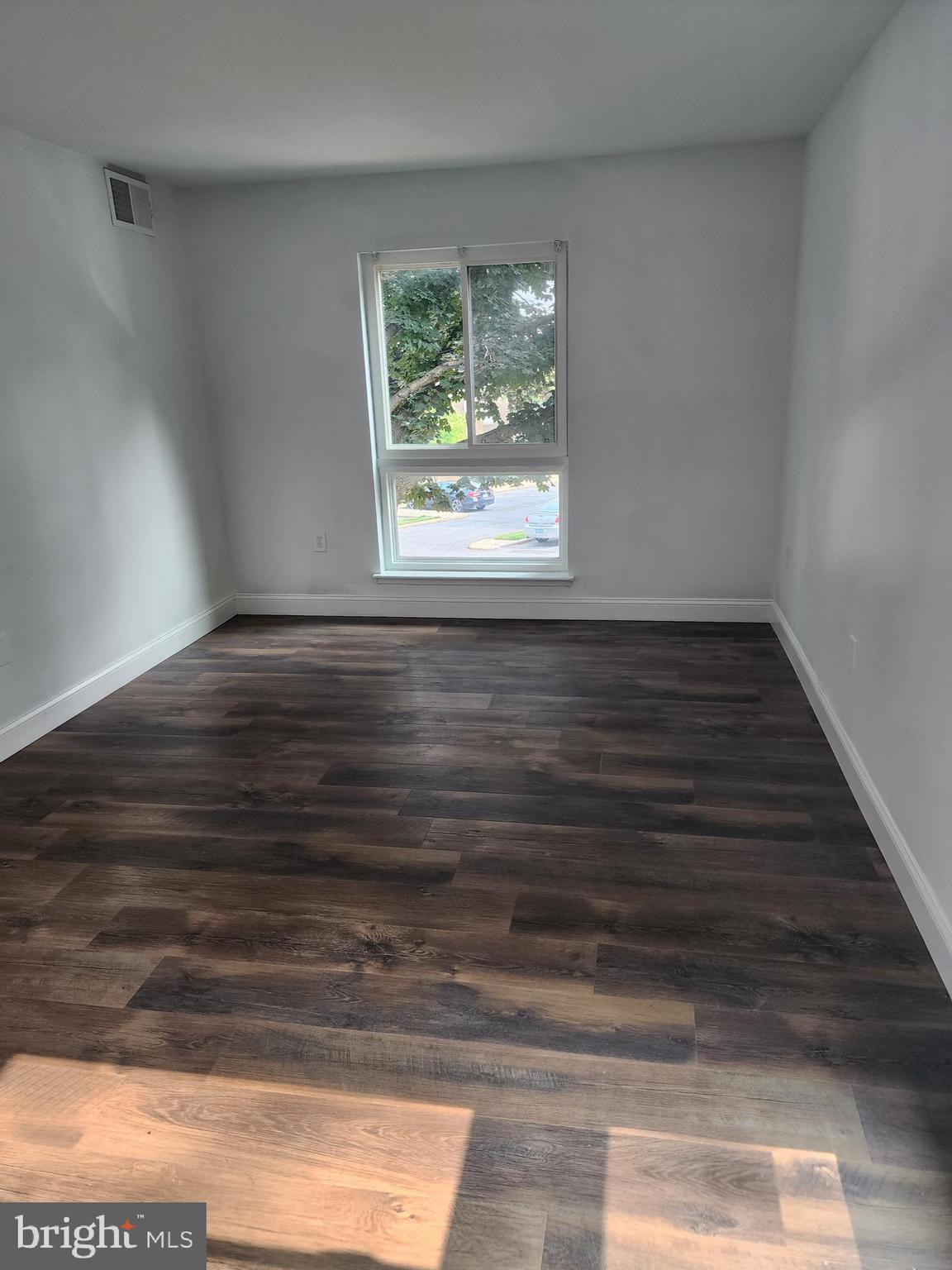 CAMELBACK VILLAGE - Residential Lease