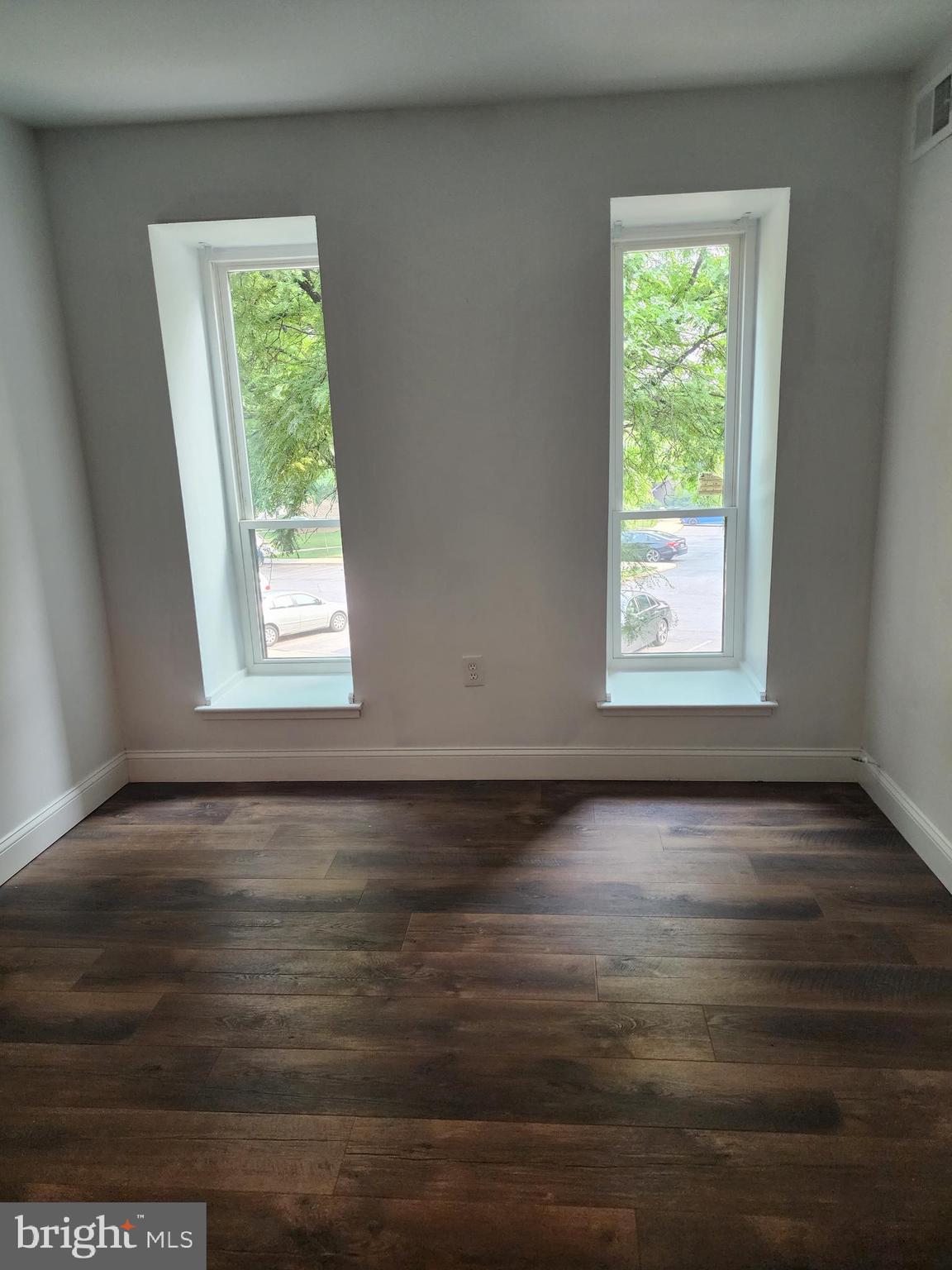 CAMELBACK VILLAGE - Residential Lease