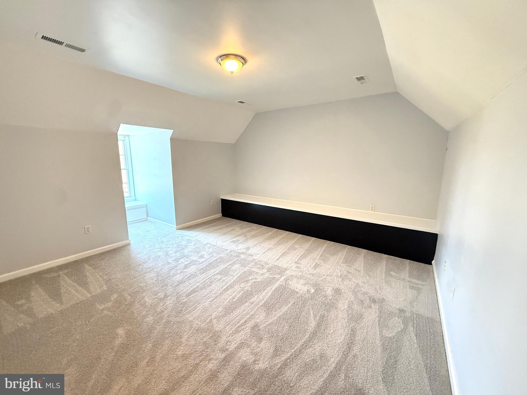 STEEPLECHASE - Residential