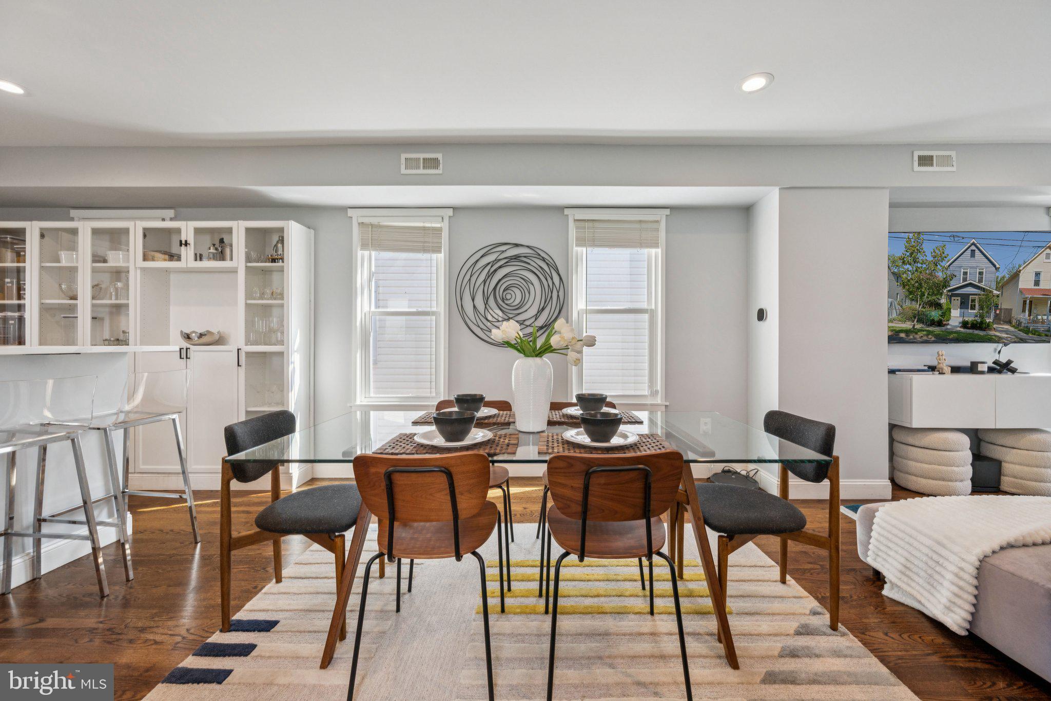 2849 MILLS AVENUE NE