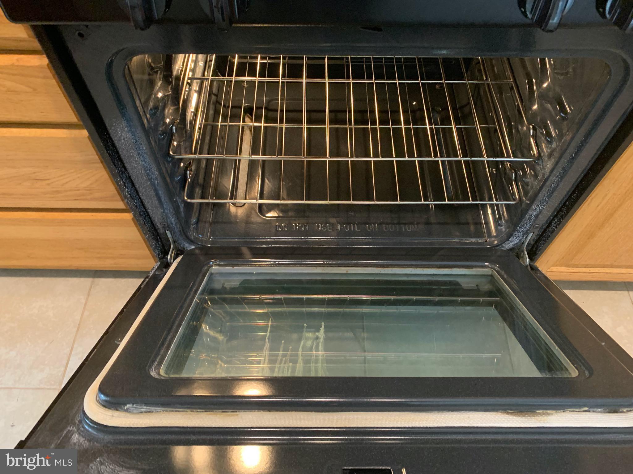 SHERBROOKE CONDO - Residential Lease