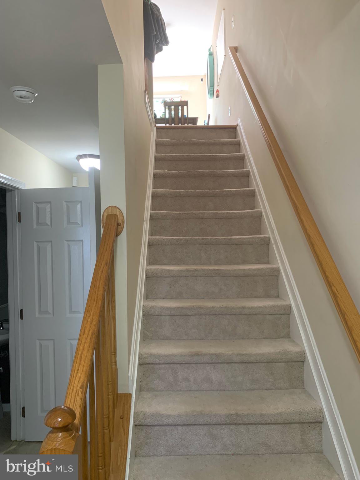 SHERBROOKE CONDO - Residential Lease