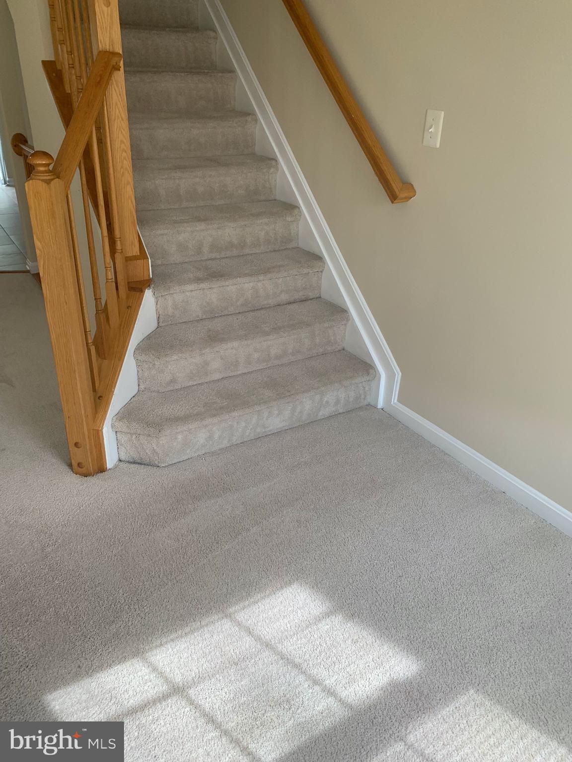 SHERBROOKE CONDO - Residential Lease