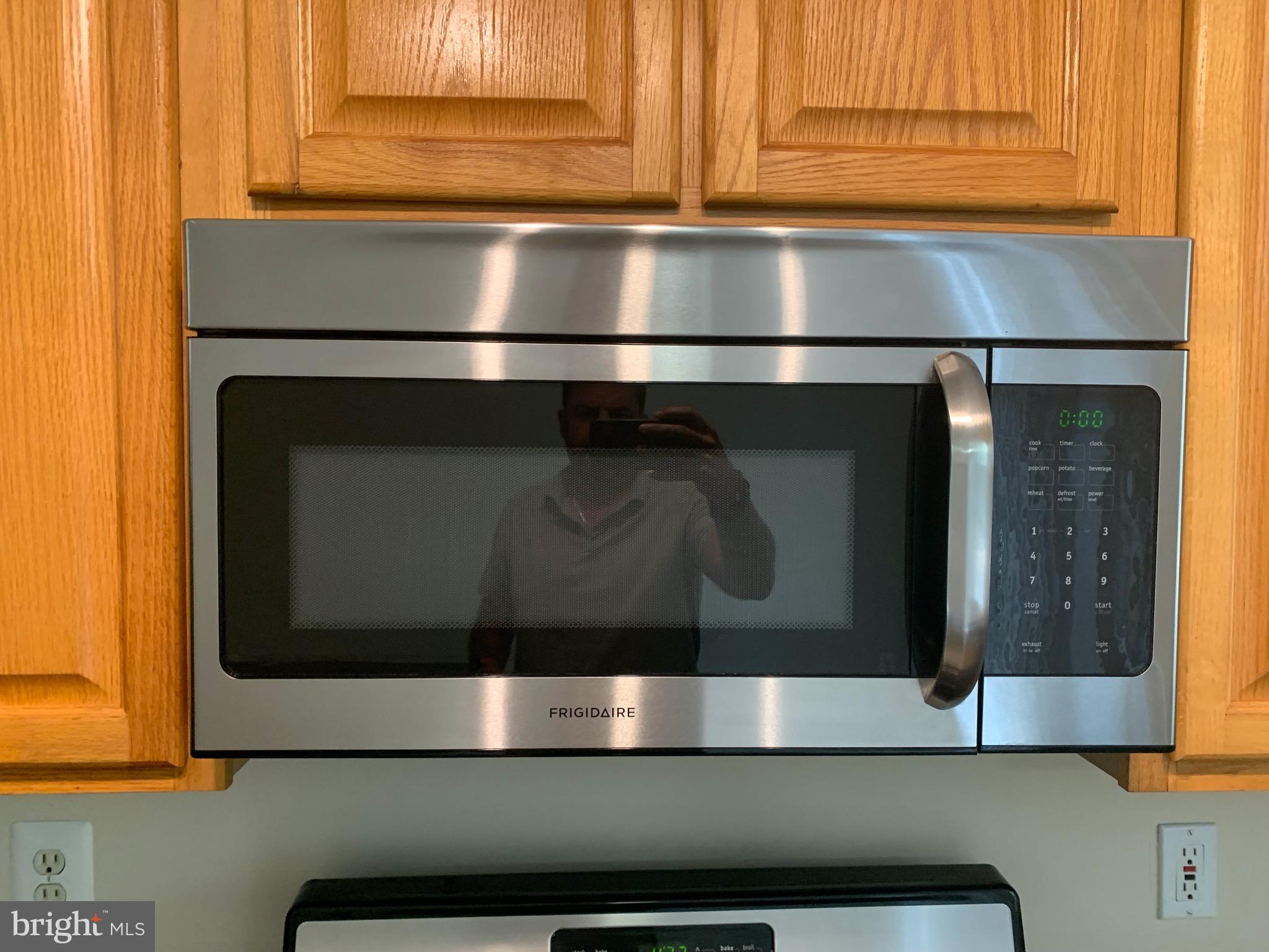 SHERBROOKE CONDO - Residential Lease