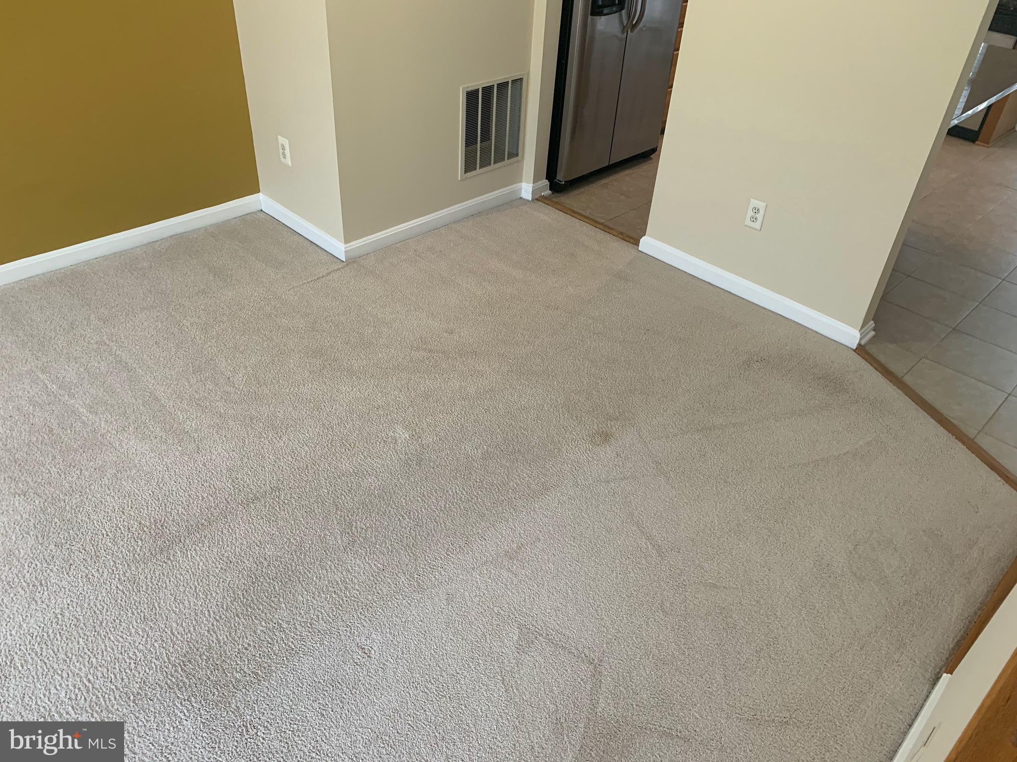 SHERBROOKE CONDO - Residential Lease