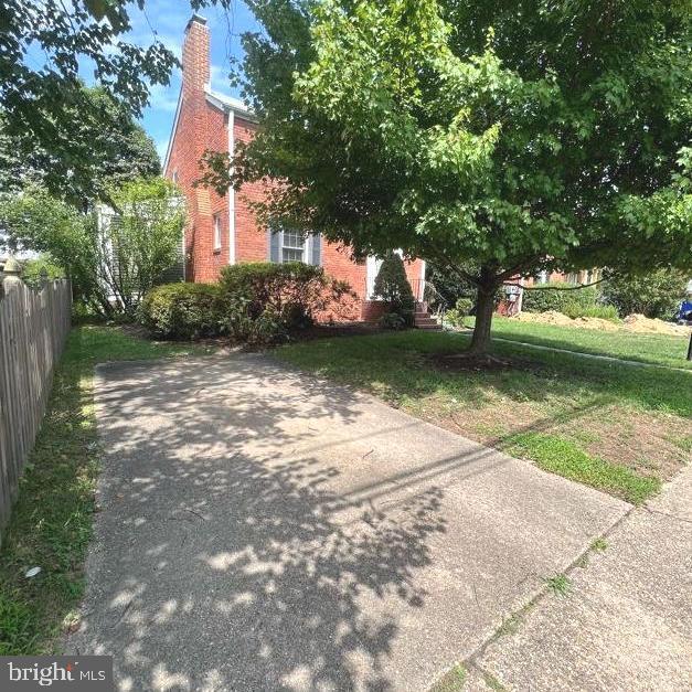 GLENCARLYN - Residential Lease