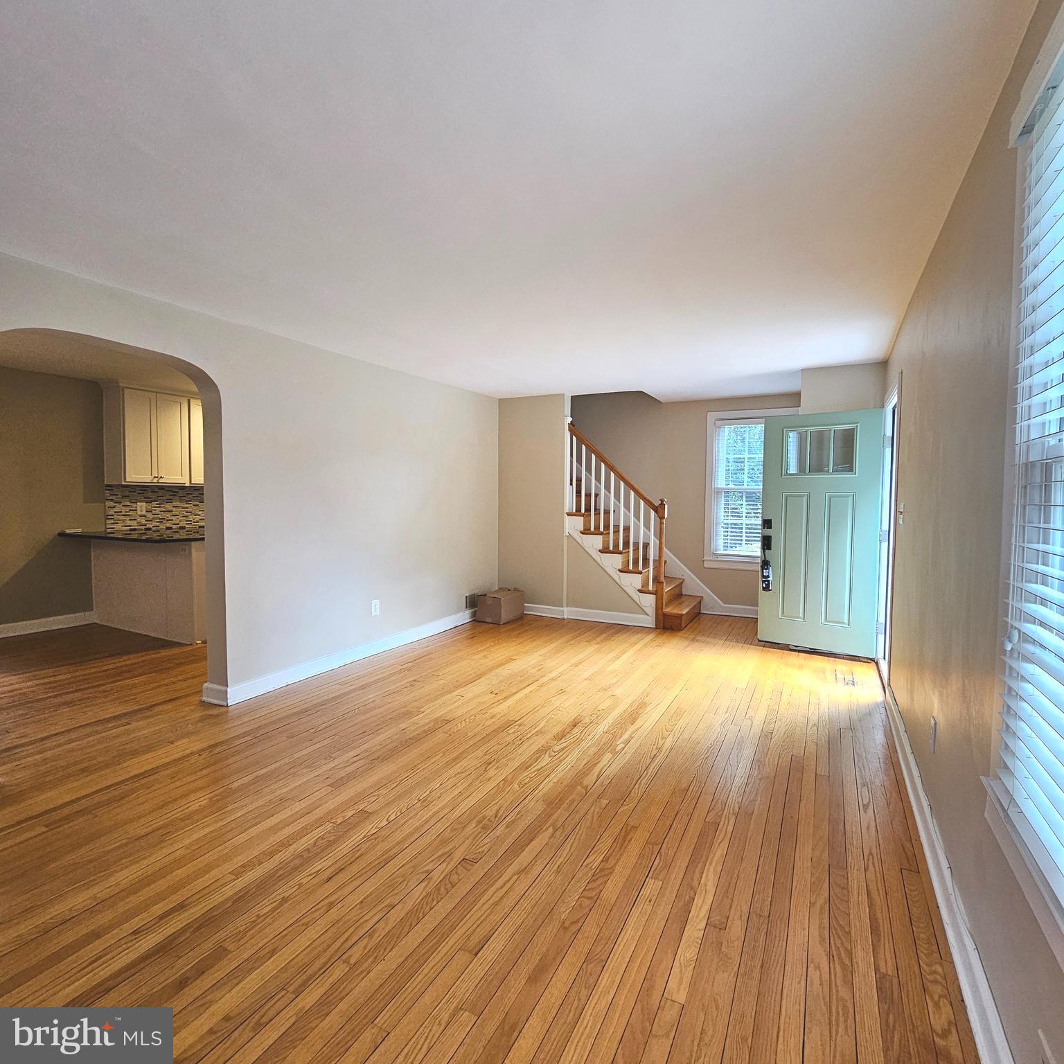 GLENCARLYN - Residential Lease