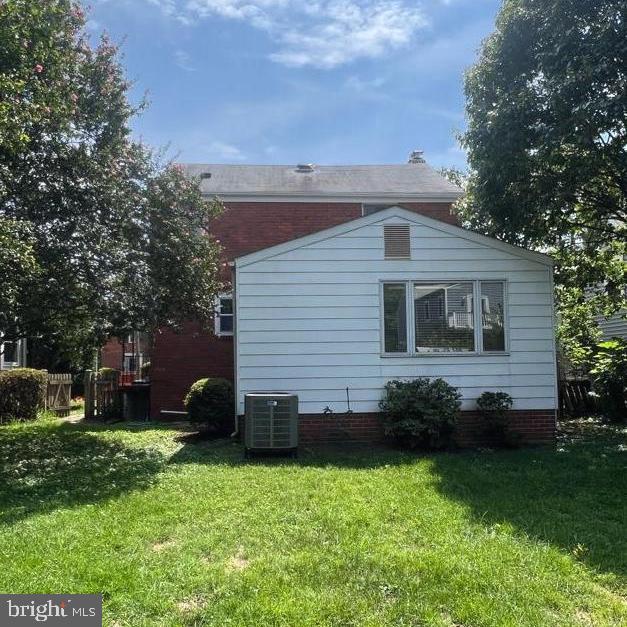 GLENCARLYN - Residential Lease